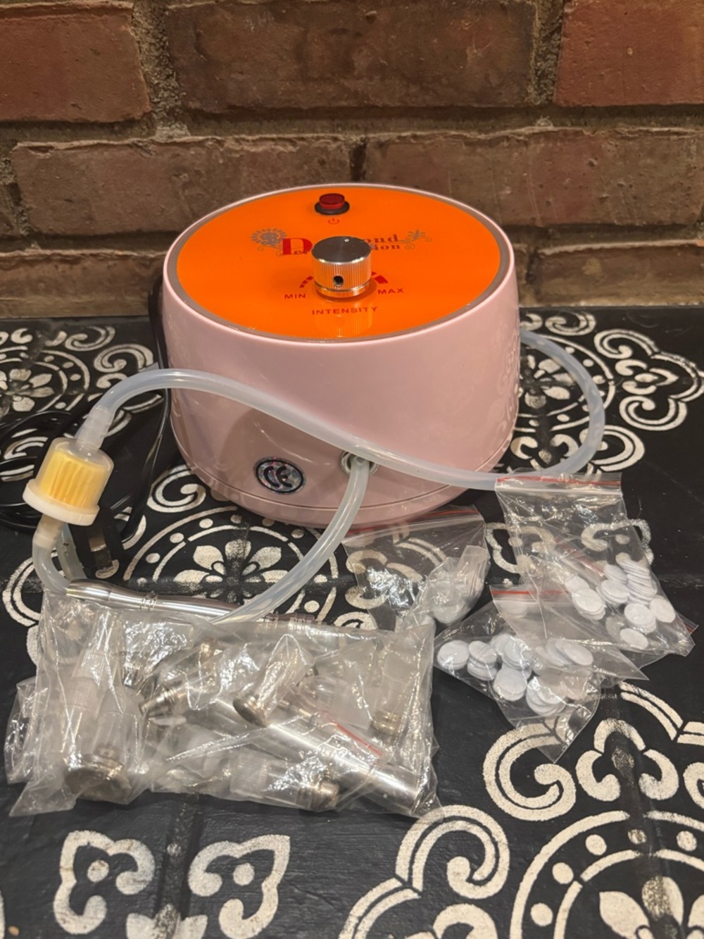 Diamond Microdermabrasion Machine
